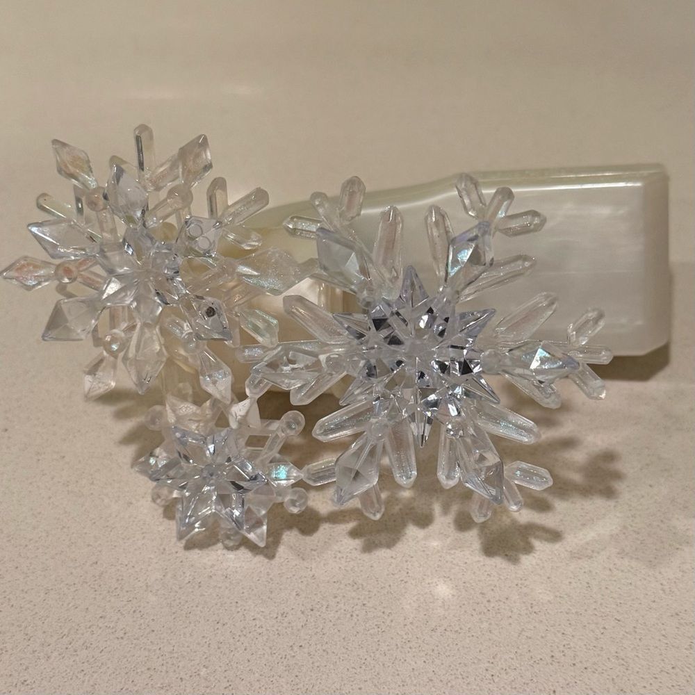 Bath and Body Works Snowflake Wallflower